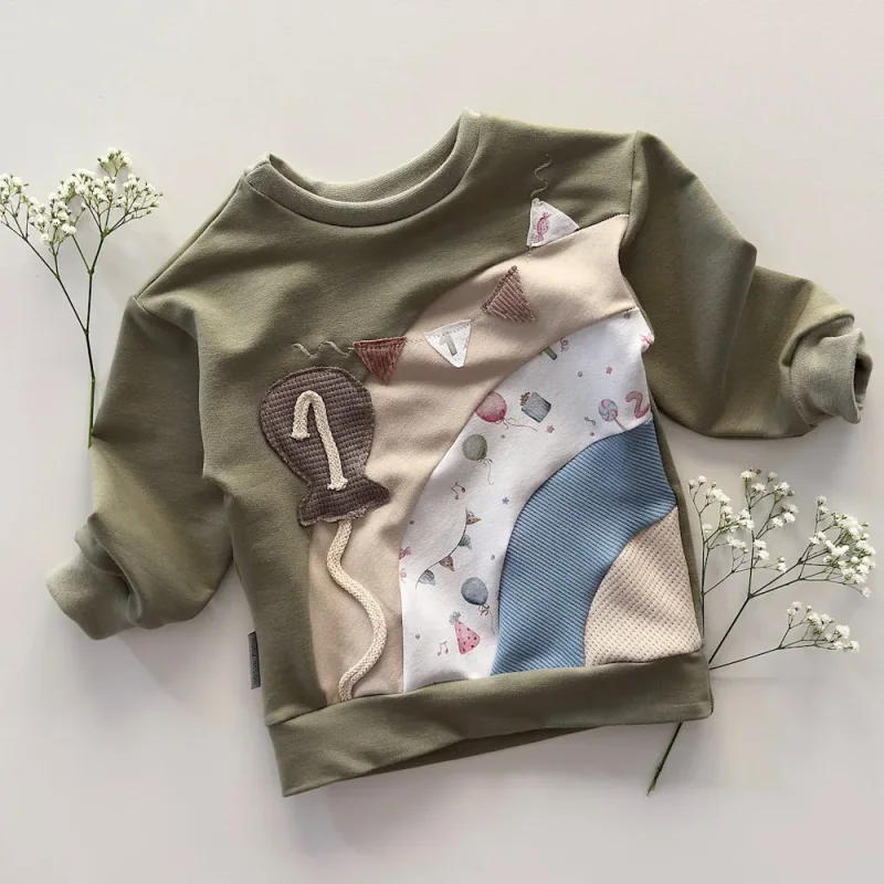 Regenbogen Sweater - Birthday Edition